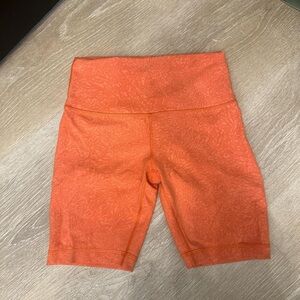 lululemon crunch warm coral wunder train shorts